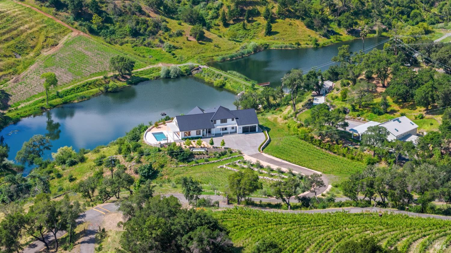 2509 Madrona Avenue St. Helena CA 94574