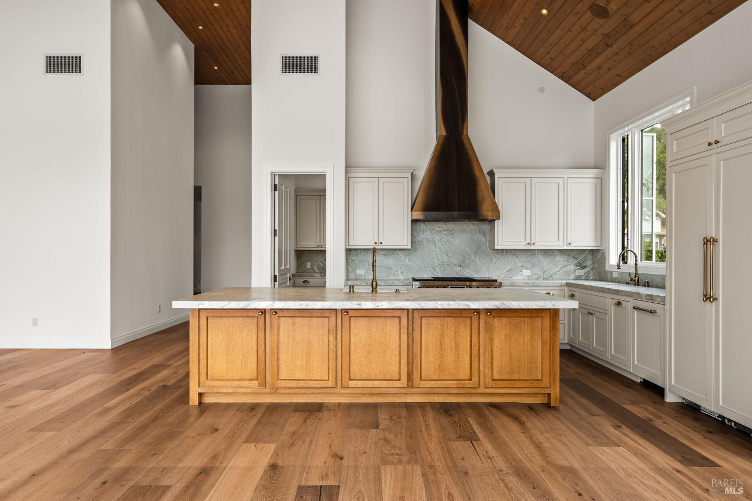 2509 Madrona Avenue St. Helena CA 94574