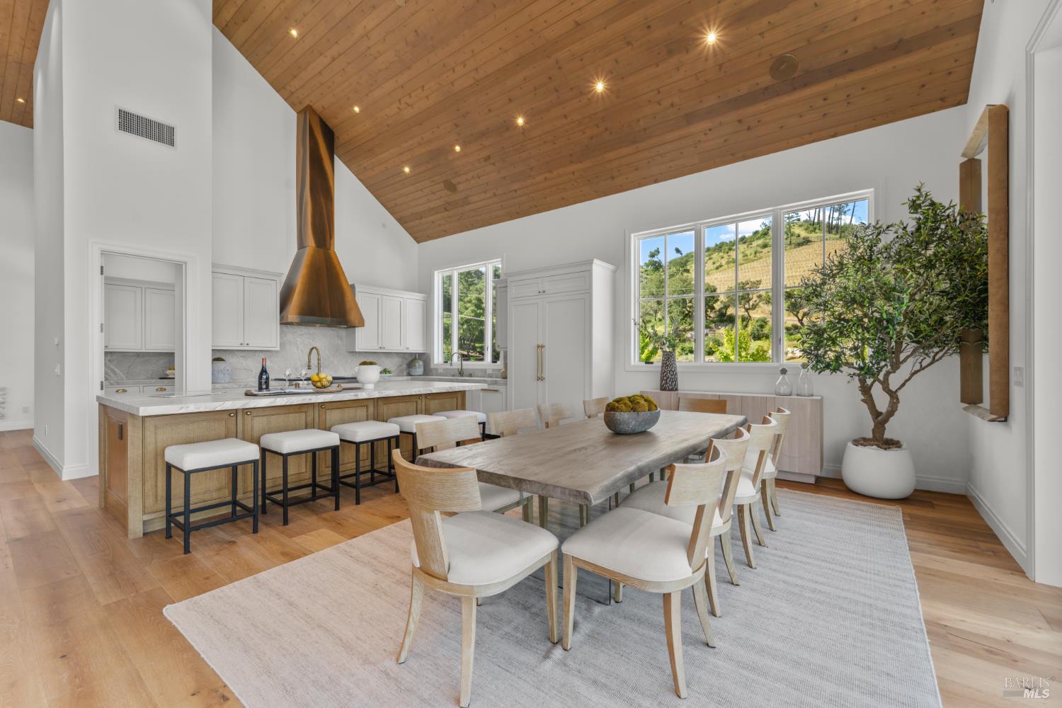 2509 Madrona Avenue St. Helena CA 94574