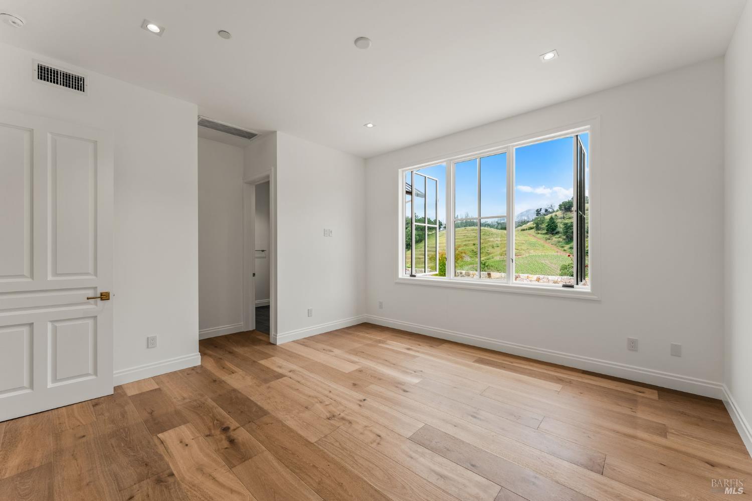 2509 Madrona Avenue St. Helena CA 94574