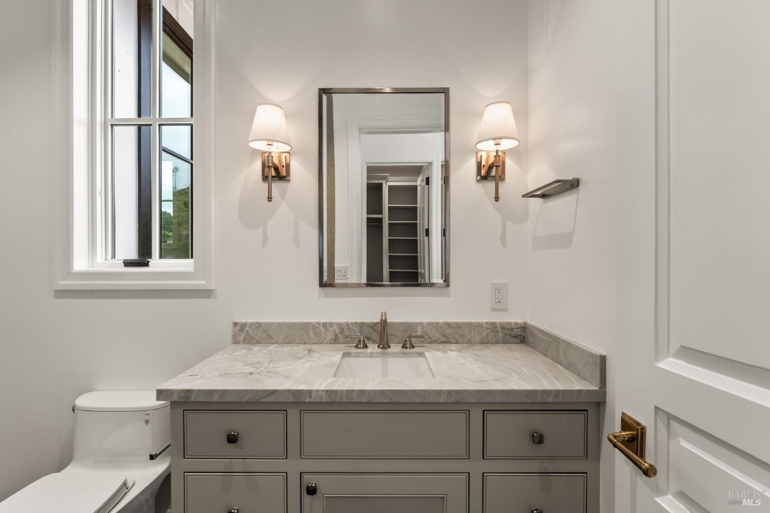 2509 Madrona Avenue St. Helena CA 94574