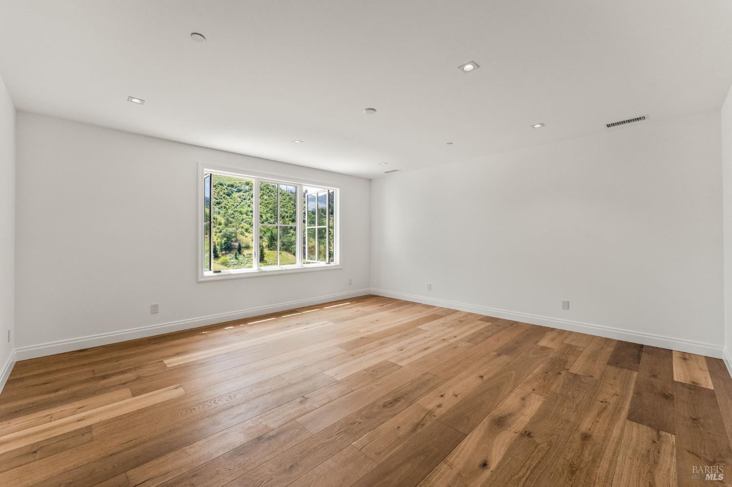 2509 Madrona Avenue St. Helena CA 94574