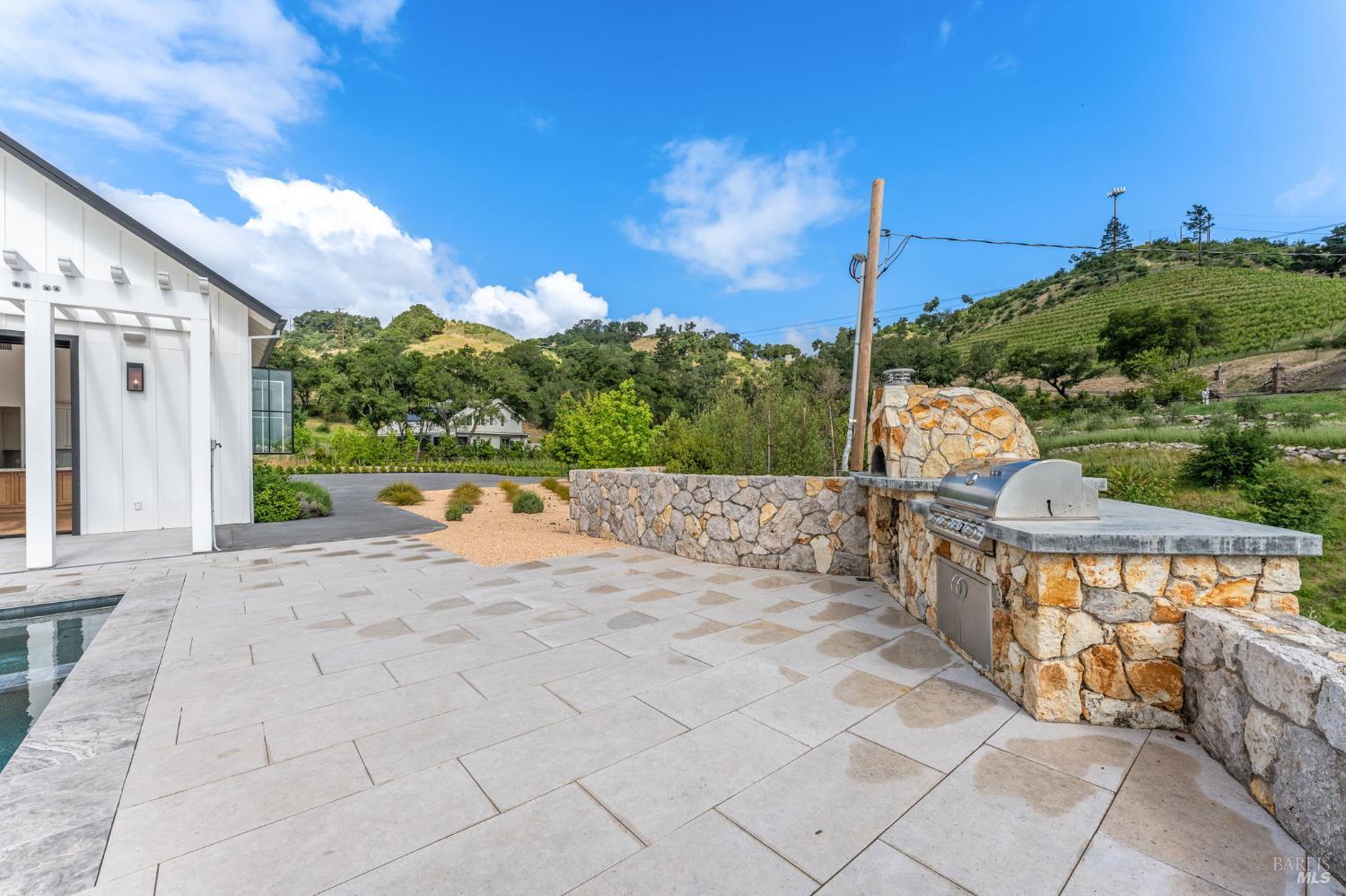 2509 Madrona Avenue St. Helena CA 94574
