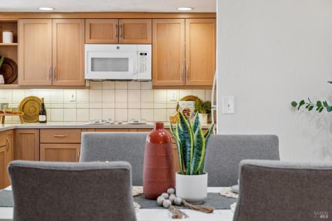 1886 Neotomas Avenue Santa Rosa CA 95405