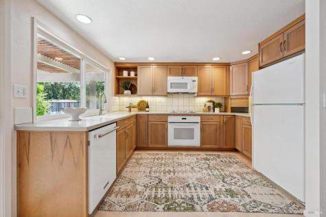 1886 Neotomas Avenue Santa Rosa CA 95405