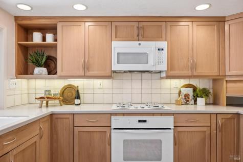 1886 Neotomas Avenue Santa Rosa CA 95405