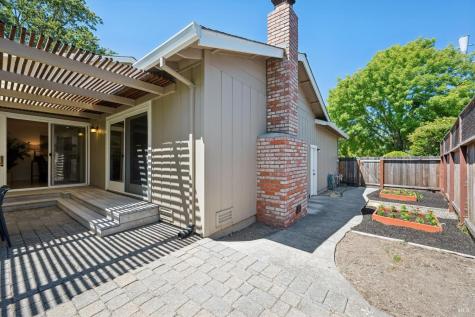 1886 Neotomas Avenue Santa Rosa CA 95405