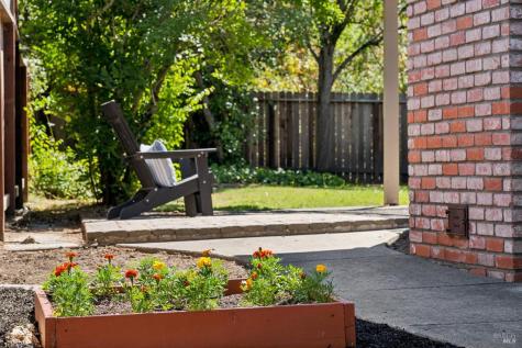 1886 Neotomas Avenue Santa Rosa CA 95405