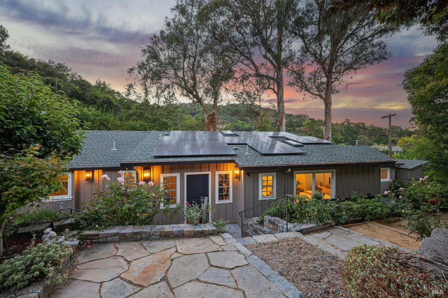 1407 Casa Buena Drive Corte Madera CA 94925