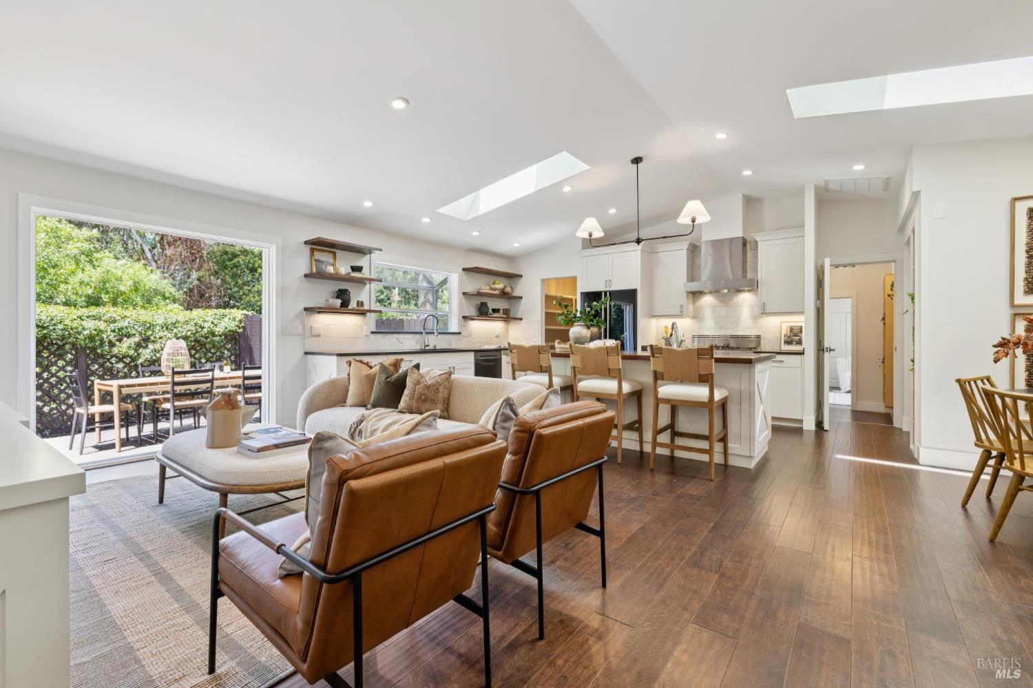 1407 Casa Buena Drive Corte Madera CA 94925
