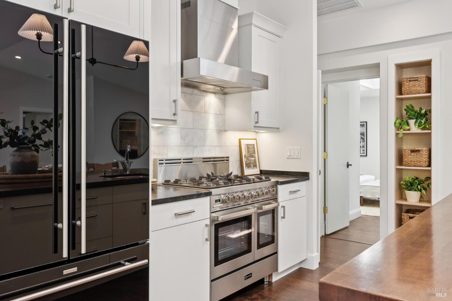 1407 Casa Buena Drive Corte Madera CA 94925