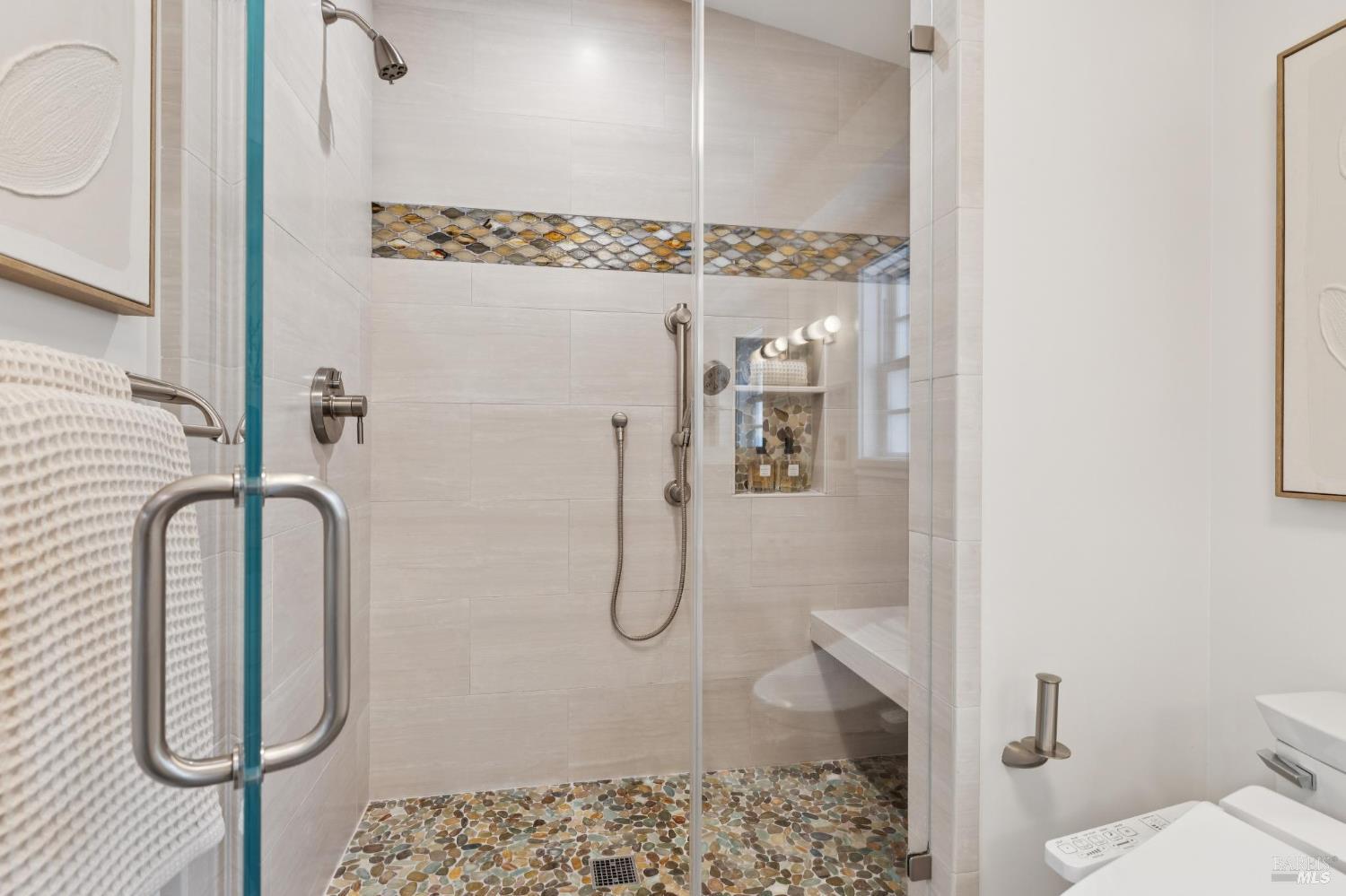 1407 Casa Buena Drive Corte Madera CA 94925