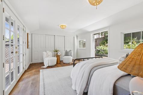 1407 Casa Buena Drive Corte Madera CA 94925