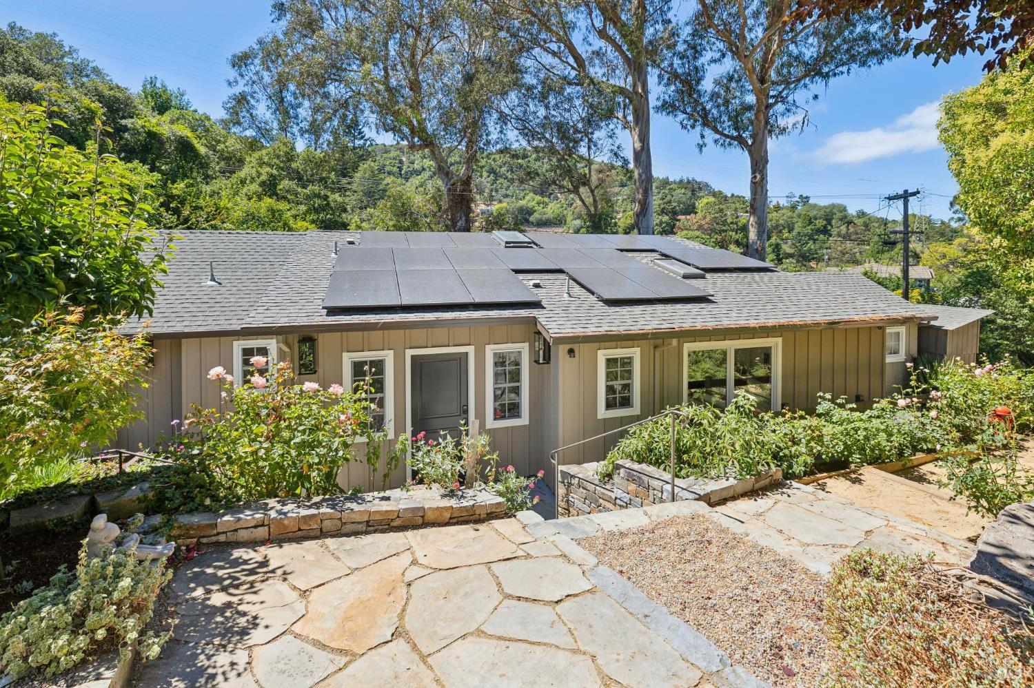 1407 Casa Buena Drive Corte Madera CA 94925