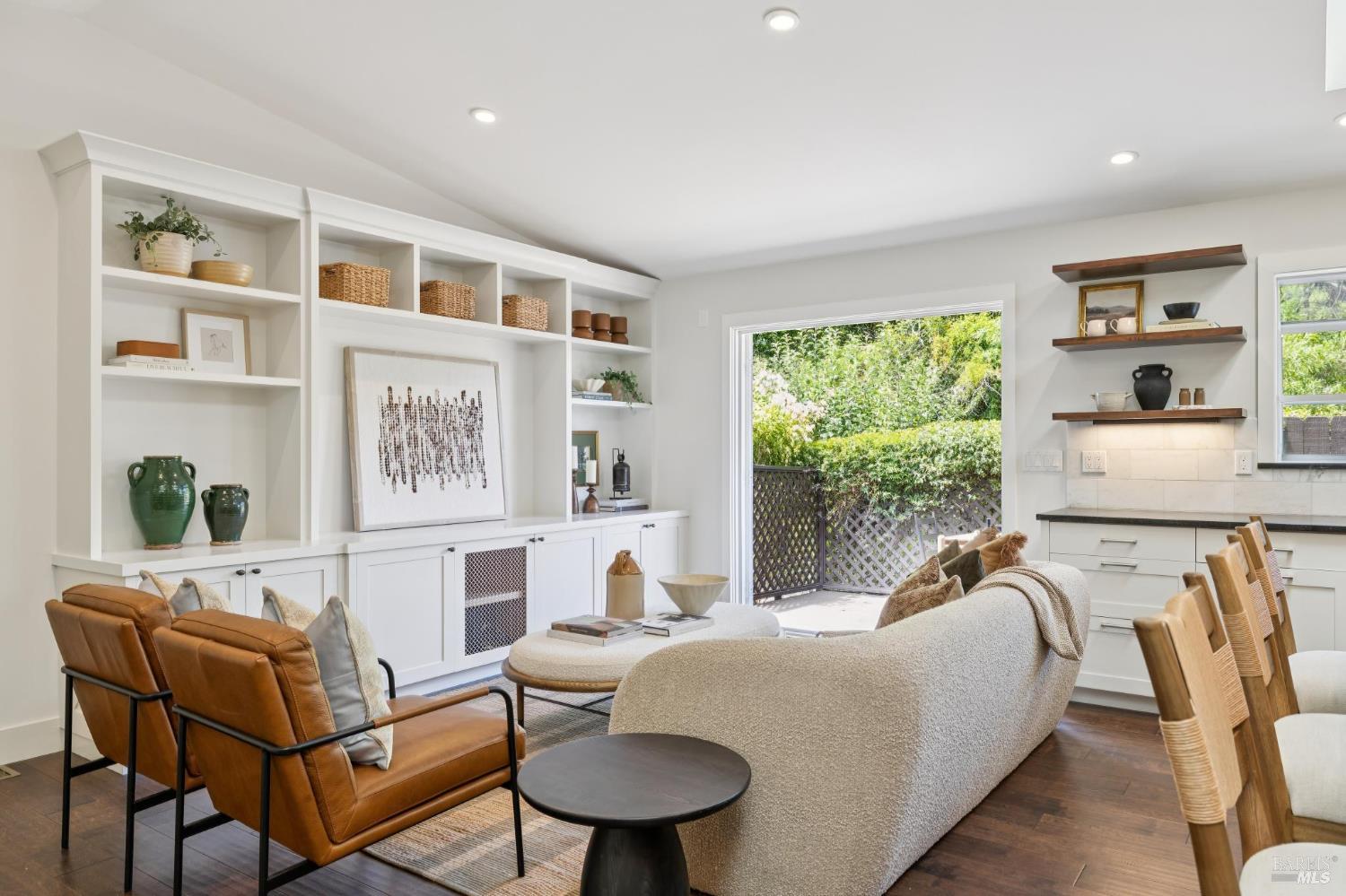 1407 Casa Buena Drive Corte Madera CA 94925
