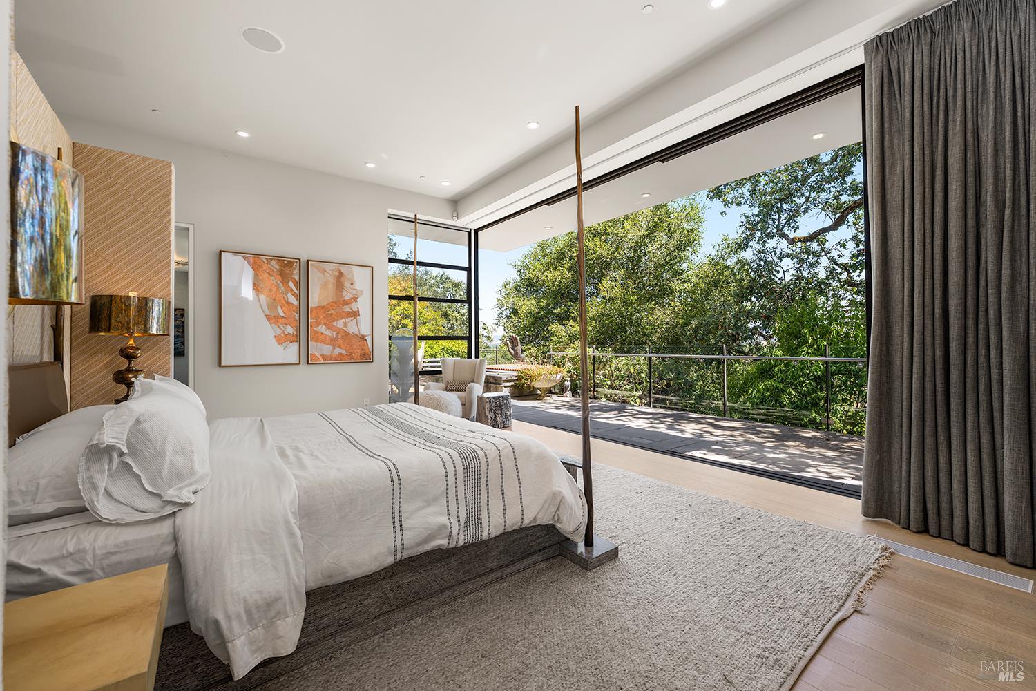 6677-6697 Westside Road Healdsburg CA 95448