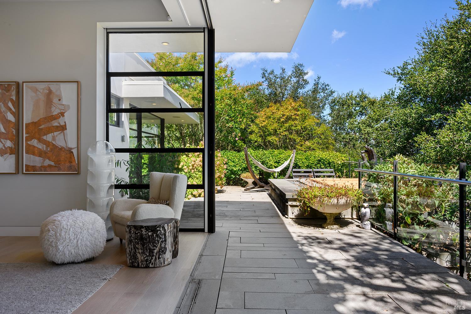 6677-6697 Westside Road Healdsburg CA 95448