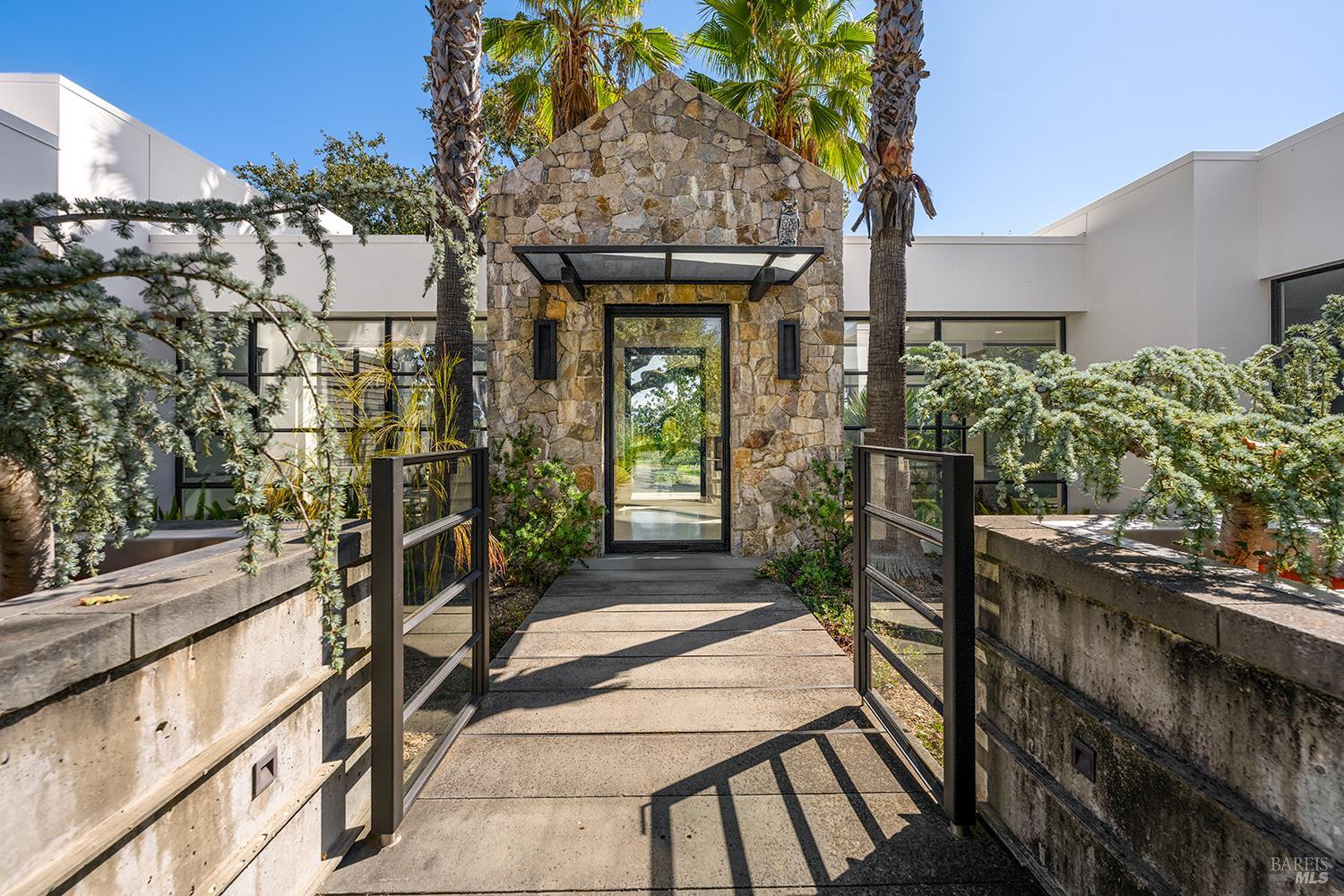 6677-6697 Westside Road Healdsburg CA 95448