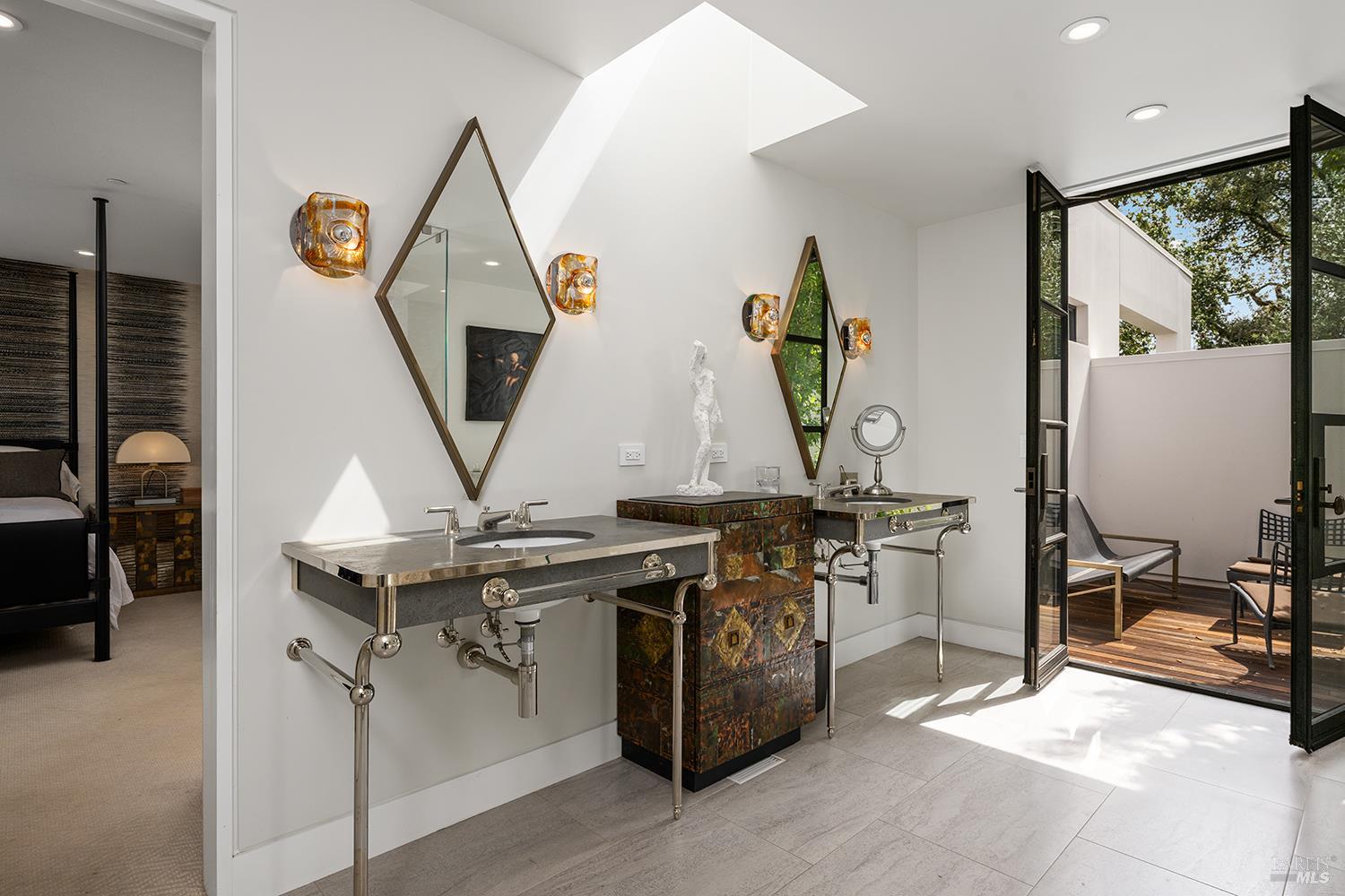 6677-6697 Westside Road Healdsburg CA 95448