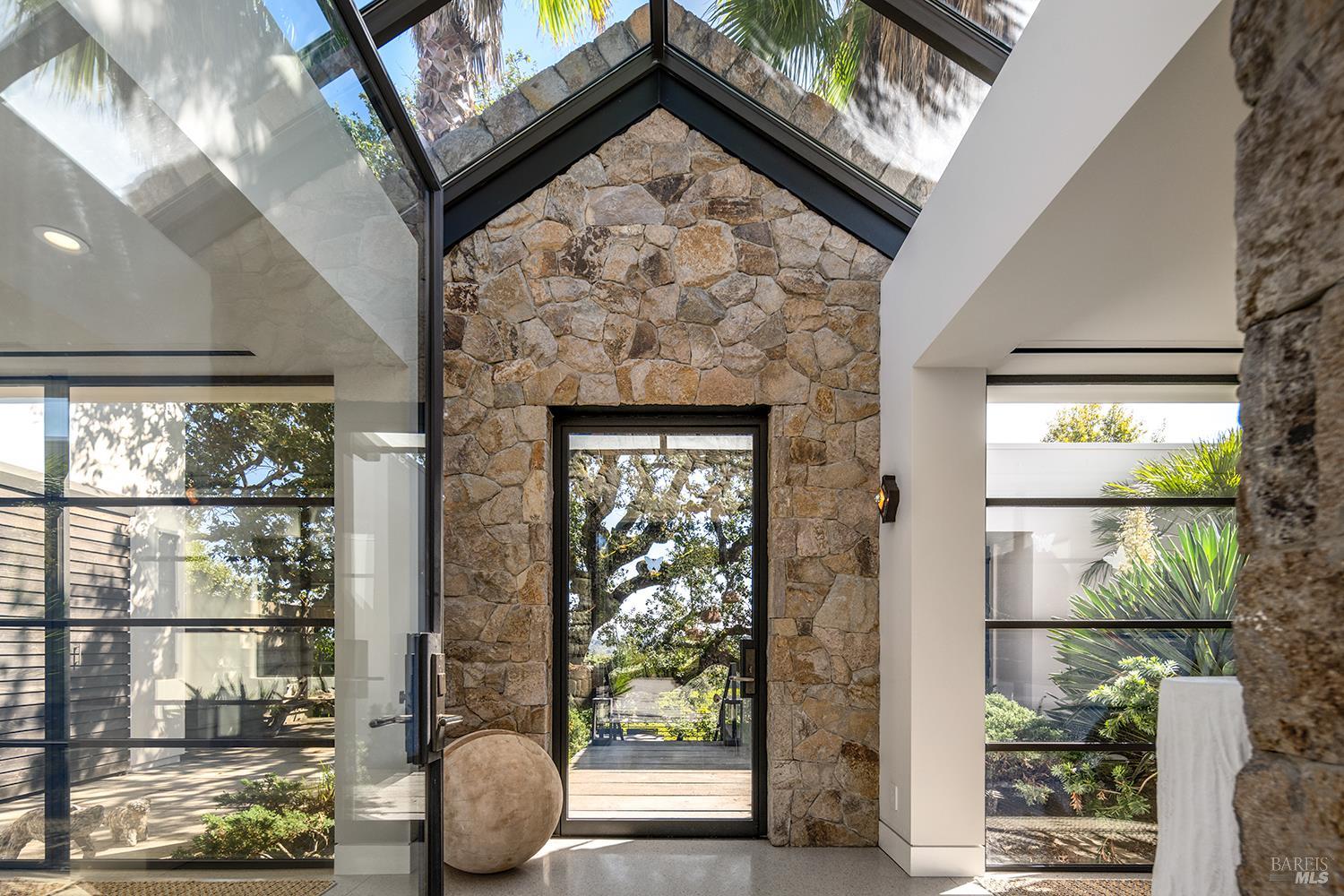 6677-6697 Westside Road Healdsburg CA 95448
