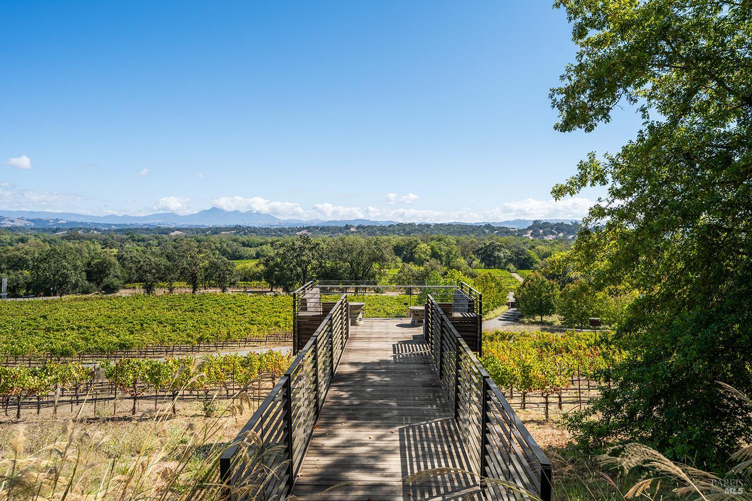 6677-6697 Westside Road Healdsburg CA 95448