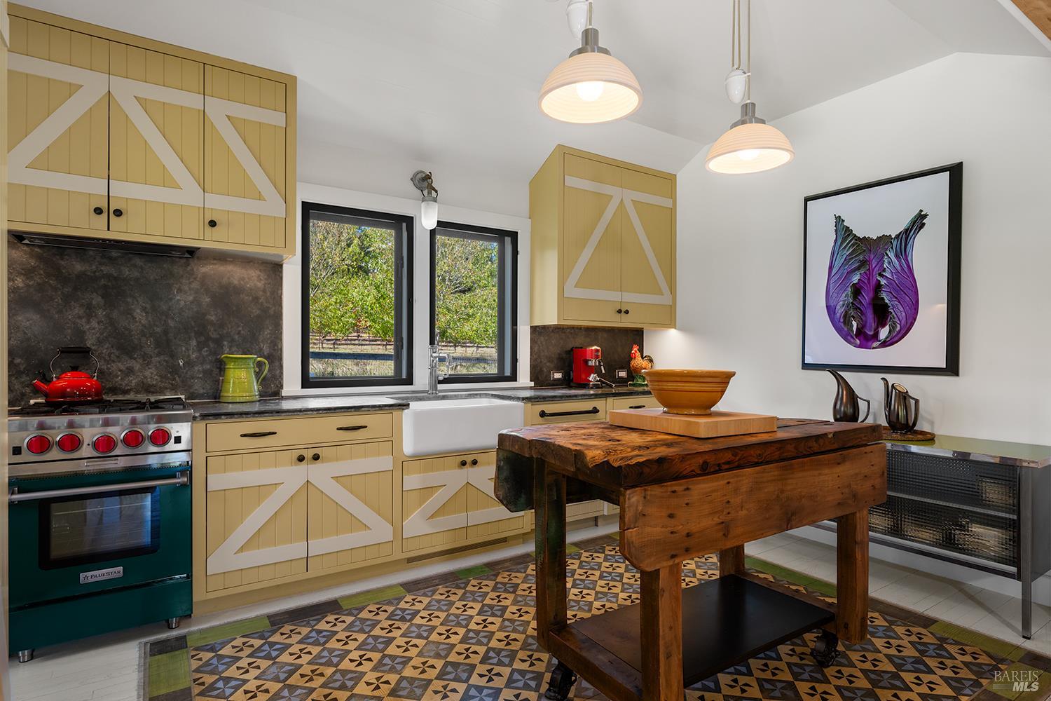 6677-6697 Westside Road Healdsburg CA 95448