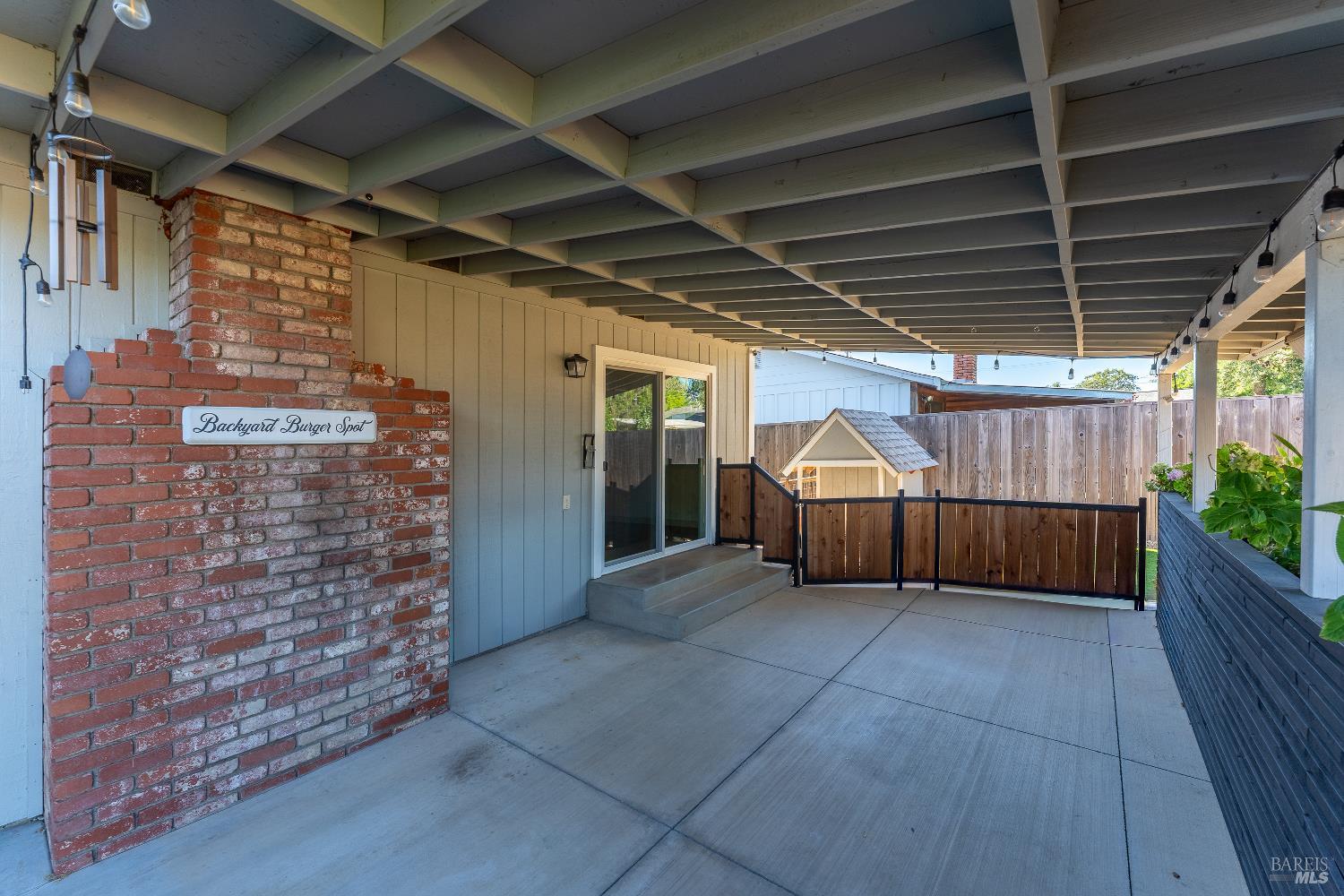 235 Pomo Drive Ukiah CA 95482