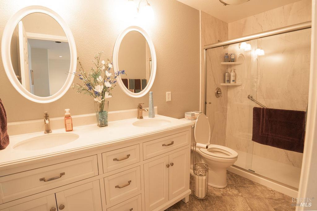 918 Shadow Tree Court Vacaville CA 95687