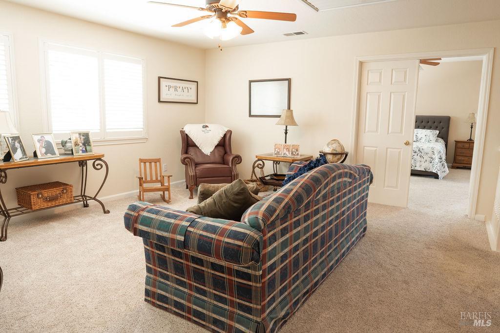 918 Shadow Tree Court Vacaville CA 95687