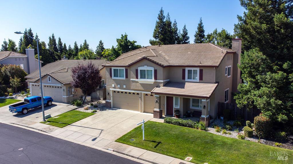 918 Shadow Tree Court Vacaville CA 95687