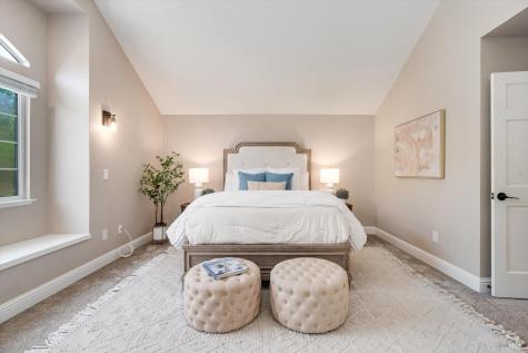 9663 Lakewood Drive Windsor CA 95492