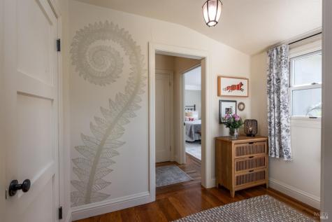 556 Alderbrook Drive Santa Rosa CA 95405