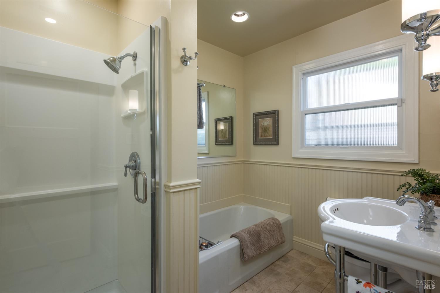 556 Alderbrook Drive Santa Rosa CA 95405