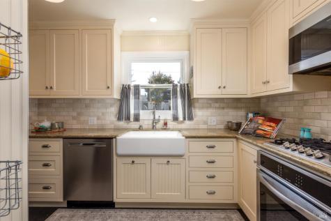 556 Alderbrook Drive Santa Rosa CA 95405