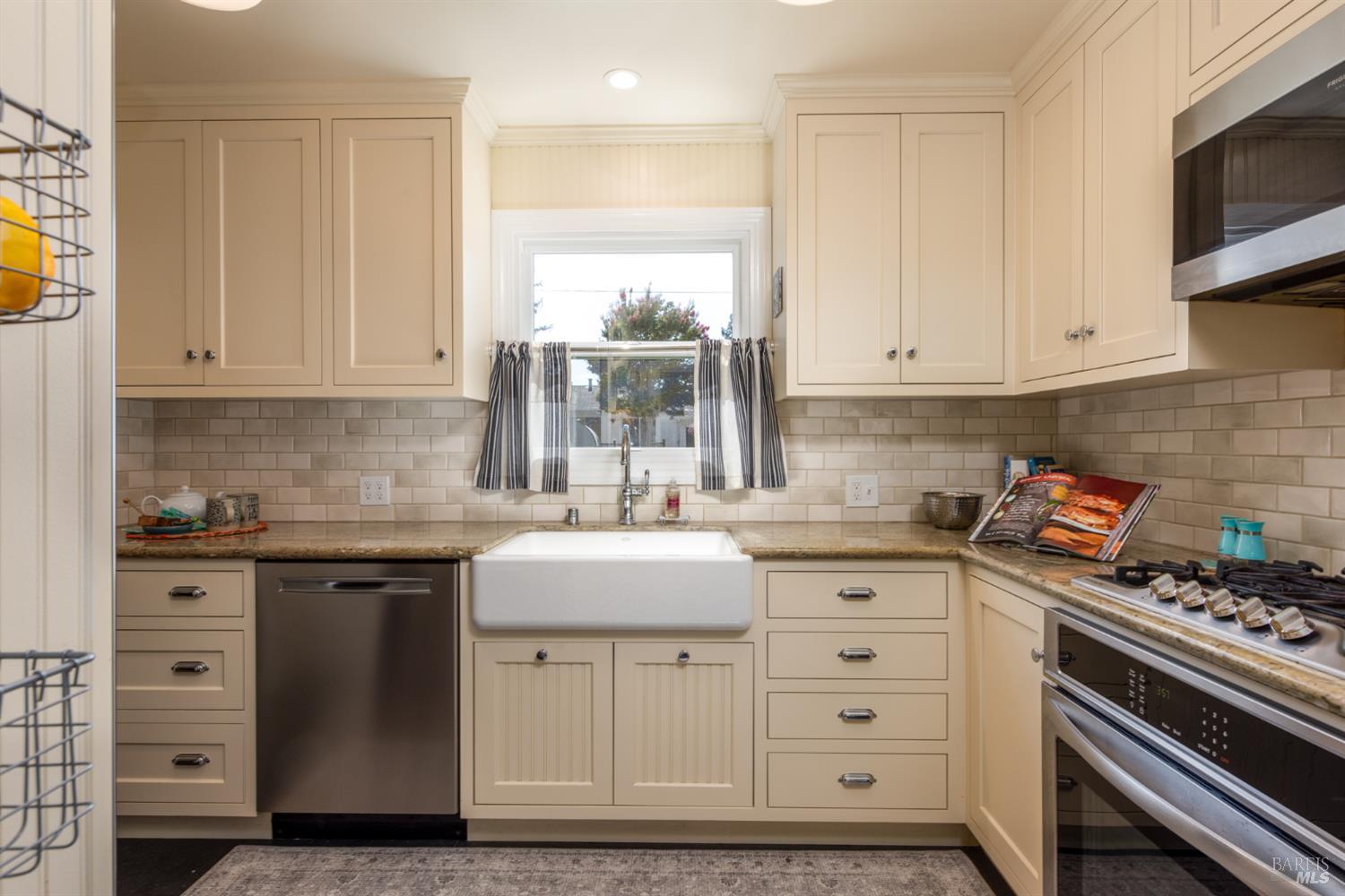 556 Alderbrook Drive Santa Rosa CA 95405
