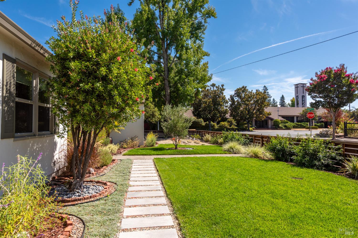 556 Alderbrook Drive Santa Rosa CA 95405