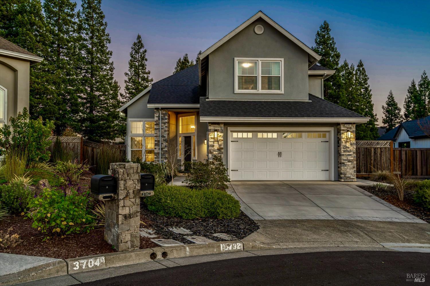 3702 Deauville Place Santa Rosa CA 95403