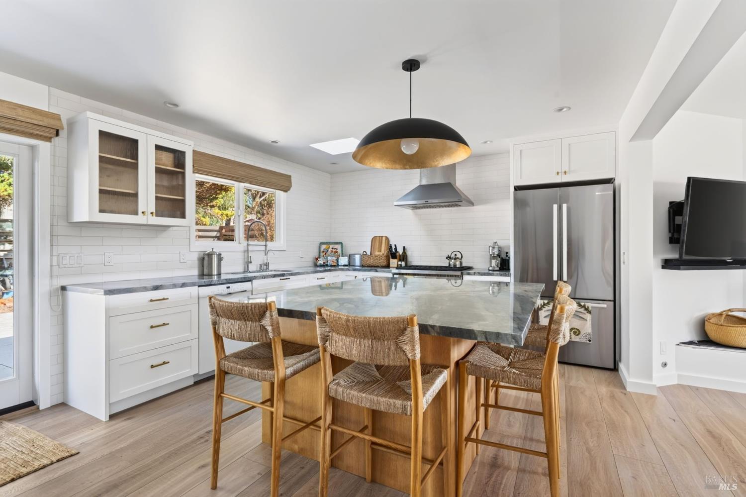 25121 Ward Avenue Fort Bragg CA 95437