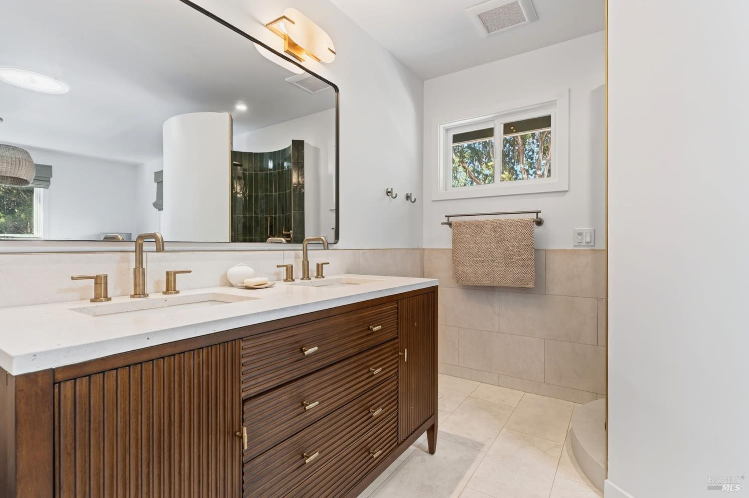 25121 Ward Avenue Fort Bragg CA 95437