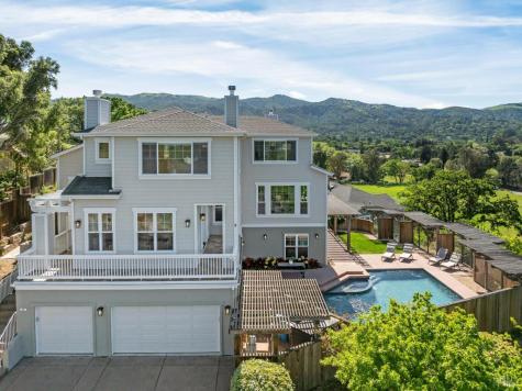 40 Miwok Drive Novato CA 94947