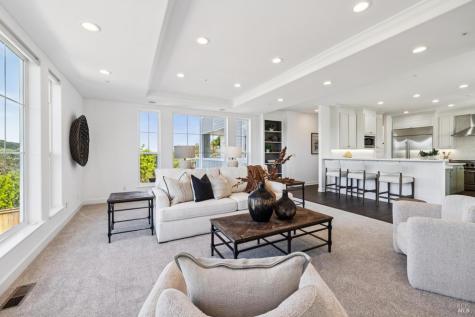 40 Miwok Drive Novato CA 94947