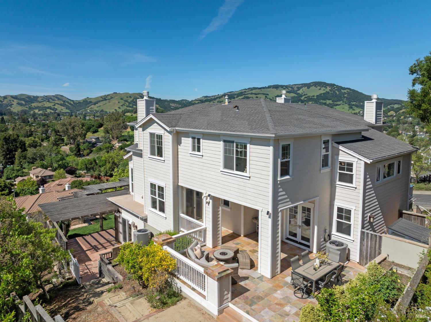 40 Miwok Drive Novato CA 94947