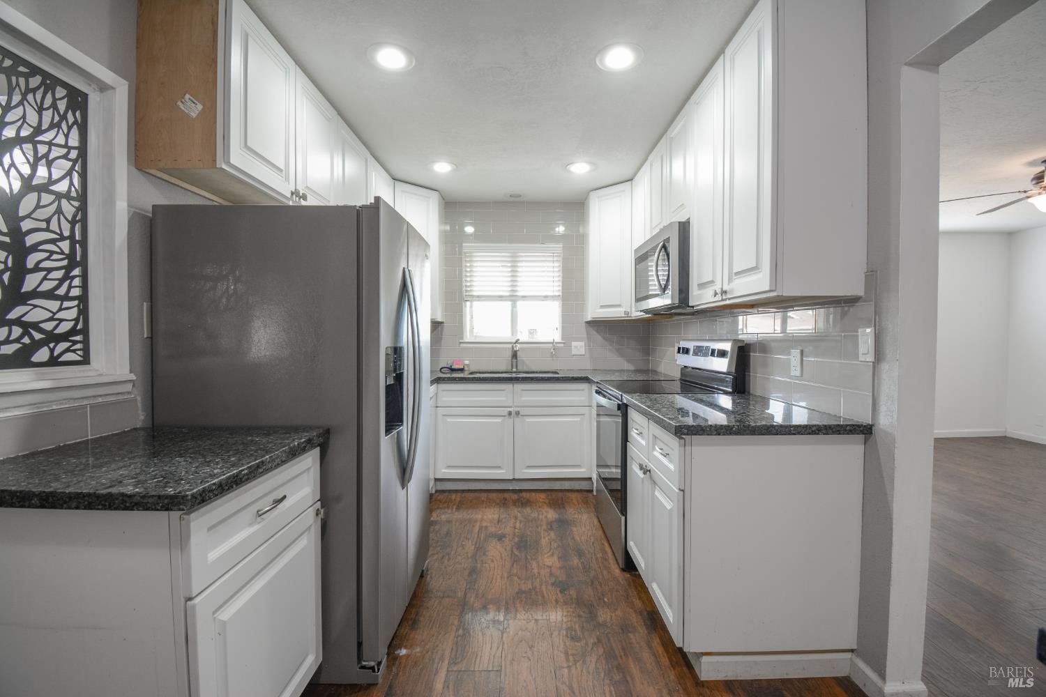 525 Sierra Drive Dixon CA 95620