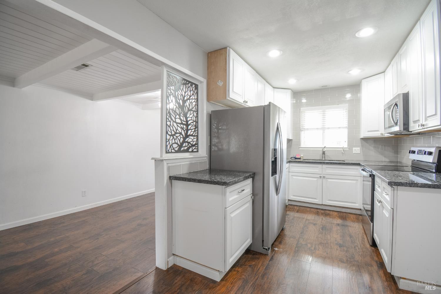525 Sierra Drive Dixon CA 95620