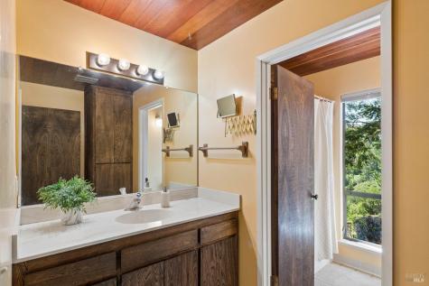 40 El Mirador Drive Nicasio CA 94946