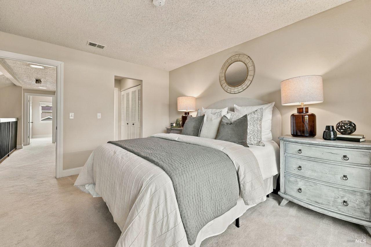2313 Avenida De Las Brisas Santa Rosa CA 95405