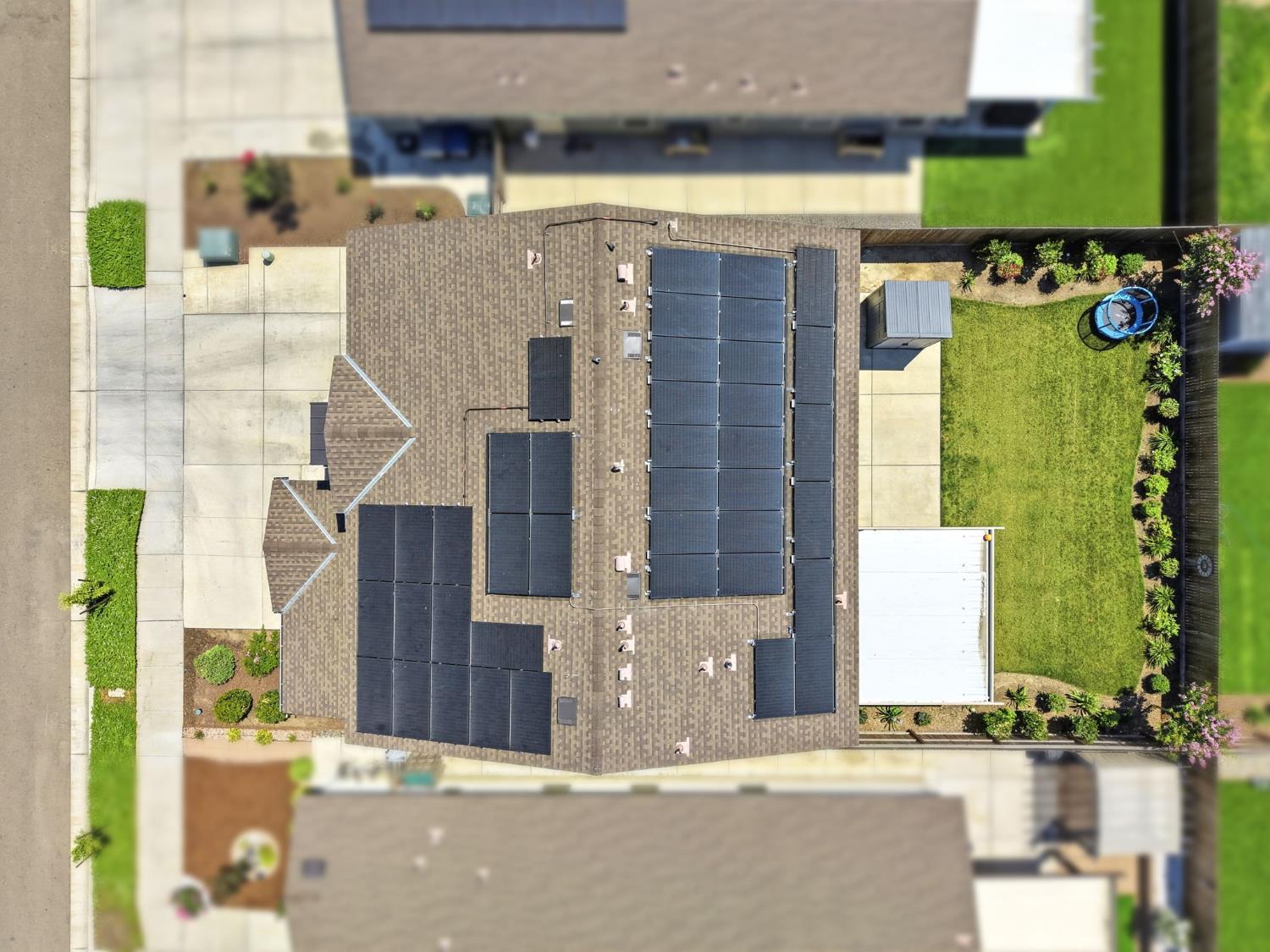 1033 E Loyola Visalia CA 93292
