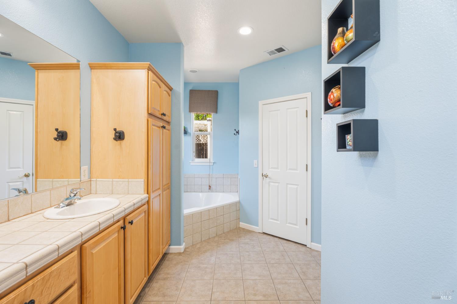 474 Briarwood Drive Ukiah CA 95482