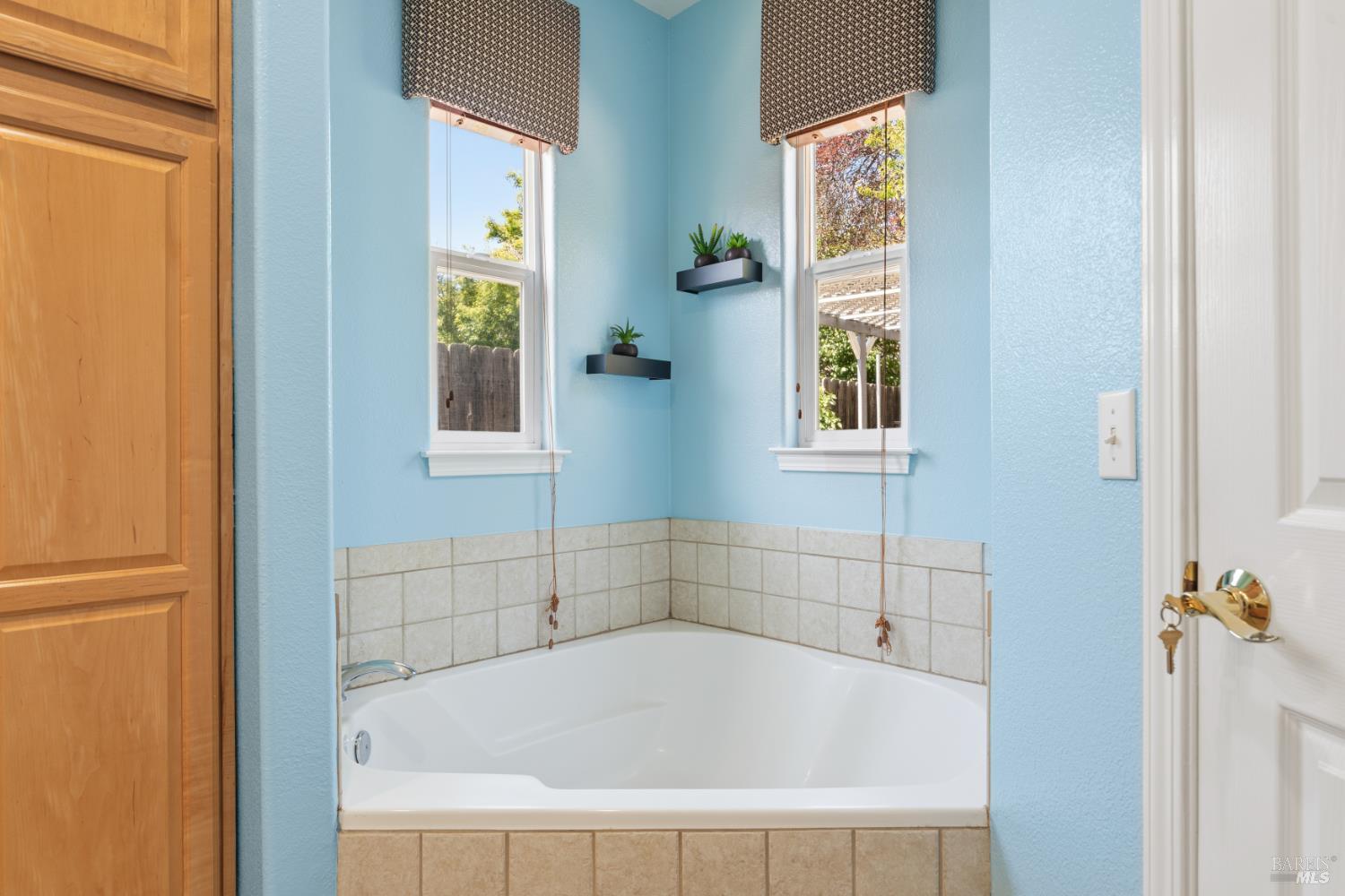 474 Briarwood Drive Ukiah CA 95482