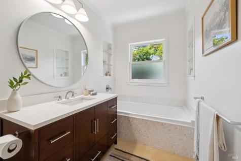 208 Brookside Drive San Anselmo CA 94960